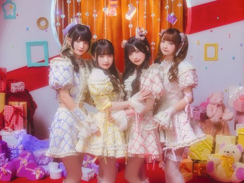 きゅるりんってしてみて