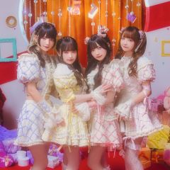 きゅるりんってしてみて